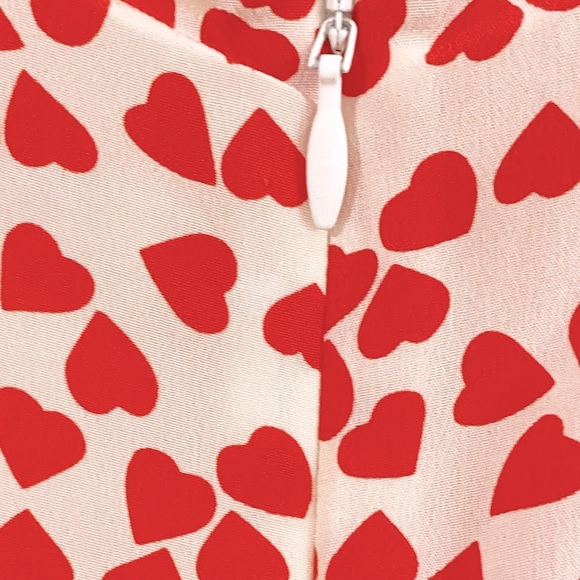 EQUIPMENT 100% Silk Heart Blouse Size XS - Picture 5 of 9
